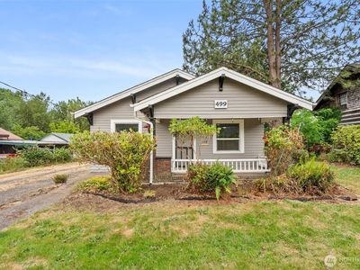 499 SW Chehalis Avenue