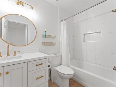 200 Furse Lakes Cir APT 11