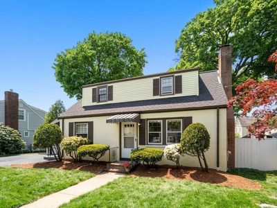 21 Rose Dr