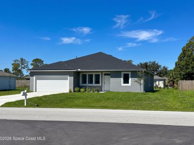 1370 Cogan Dr SE