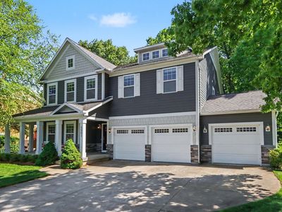 5901 Waters Ridge Ct
