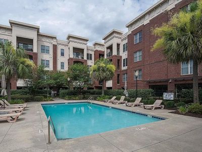 1324 Pulaski St #A207