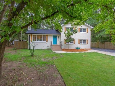 2447 Marina Rd