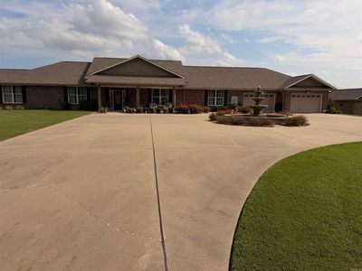 1664 Collins Rd