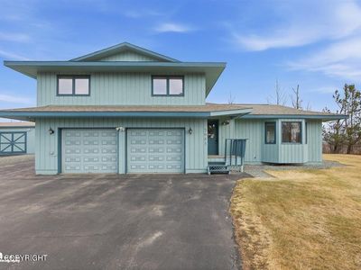 5985 E Bideford Blvd