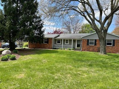 4305 N Hickory Ridge Rd