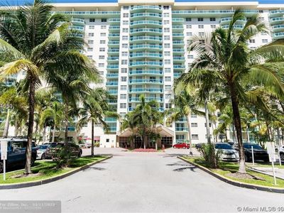 19380 Collins Ave UNIT 602