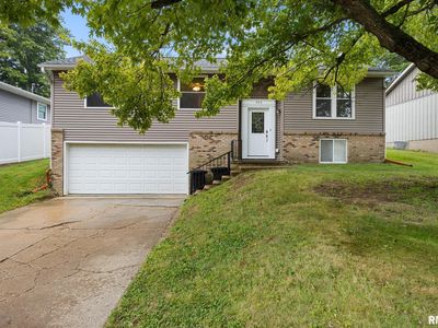 503 W Muller Rd