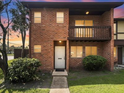 5144 Picadilly Circus Ct #2