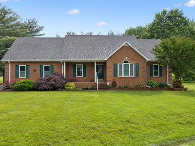 107 Estill Ct