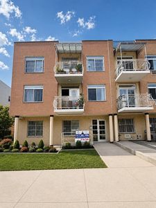 1062 67th St APT 2A