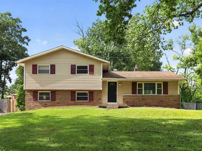 5636 Laurel Hall Dr