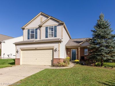 858 Canyon Creek Dr