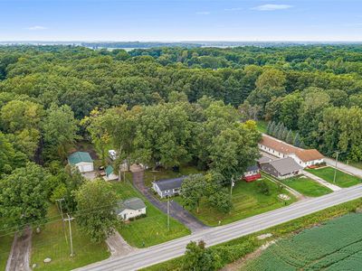 9561 Exeter Rd