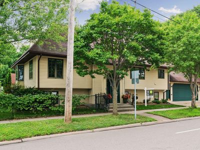 707 Hamline Ave S