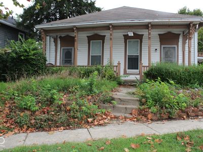 Property at 11 S Bloomington St, Greencastle, IN