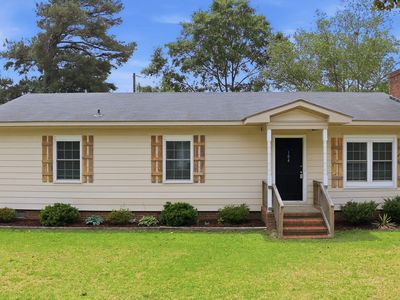104 E Caroline Ave