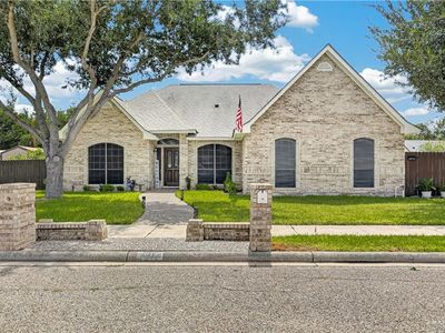 2614 Dove Ave