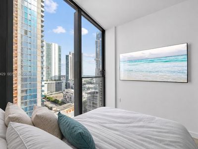 20 NE 11th St #2306B