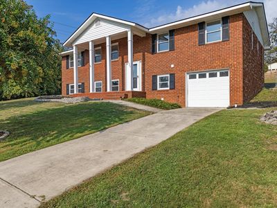 3529 Mount Vernon Dr