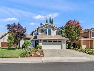 2220 Thurton Dr