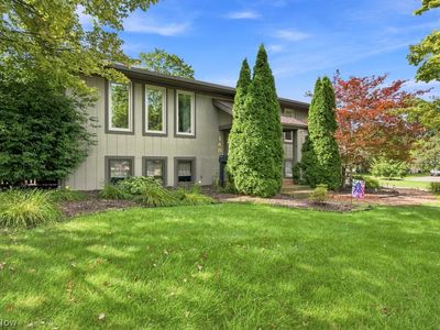 140 Hemlock Dr