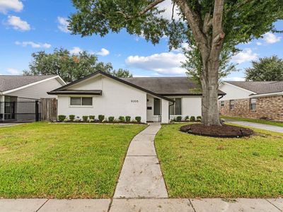 9206 Kapri Ln