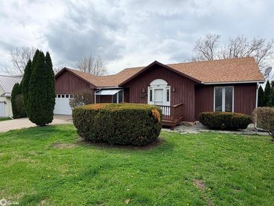 1612 Dogwood Dr