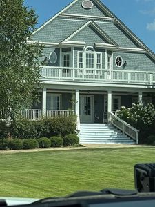 40 Waters Ln