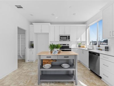 9419 1/2 N Sepulveda Blvd #1