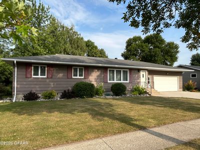 1416 Dogwood Ave