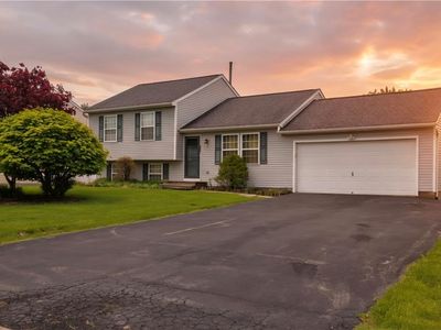 9422 Jacob Ln