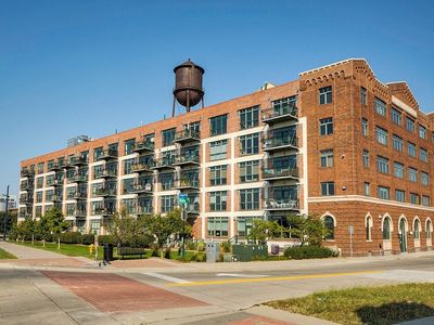 100 Market St UNIT 601