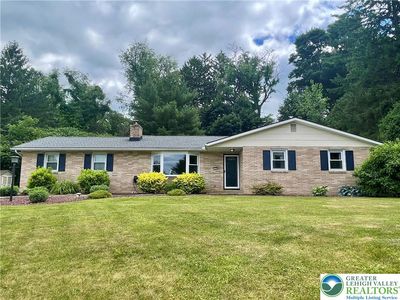 Property at 6278 Glen Rd, Coopersburg, PA