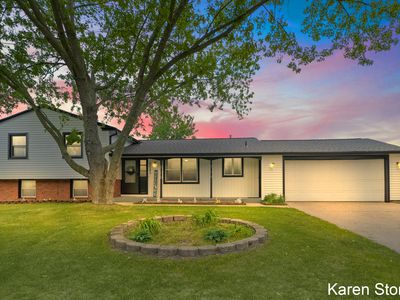 3543 N 144th Ave