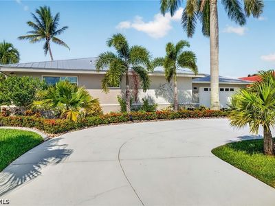 701 Santa Margerita Ln