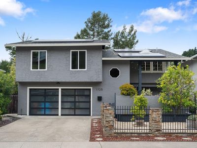 1125 Rainier Ave