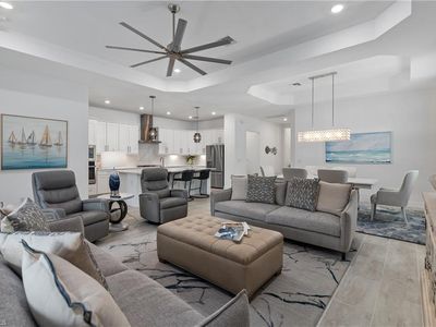 14083 Blue Bay CIR