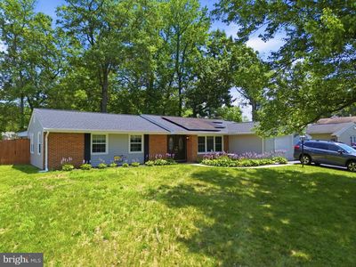 2523 Lisa Dr