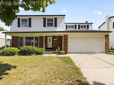 326 N Manitou Ave
