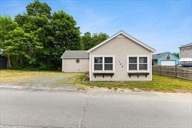 106 Circuit Ave