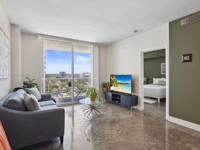 3180 SW 22nd St #1102