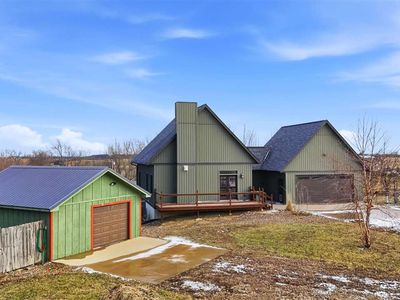 Property at 2818 Old White Way, Ainsworth, IA