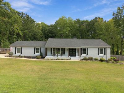 307 Woodland Dr