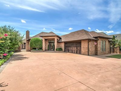13105 Oakcliff Rd
