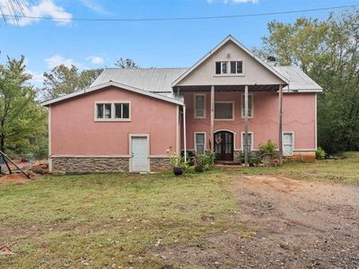 Property at 220 Ellis Dr, Waskom, TX