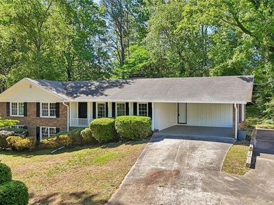 Property at 2922 Laura Ln, Lithia Springs, GA