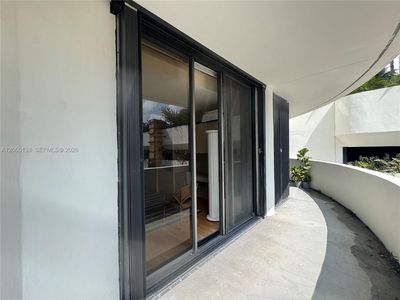 3000 Island Blvd #332