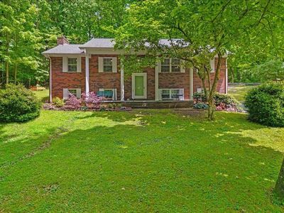 545 Edgewood Dr