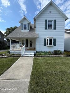 253 E Center St